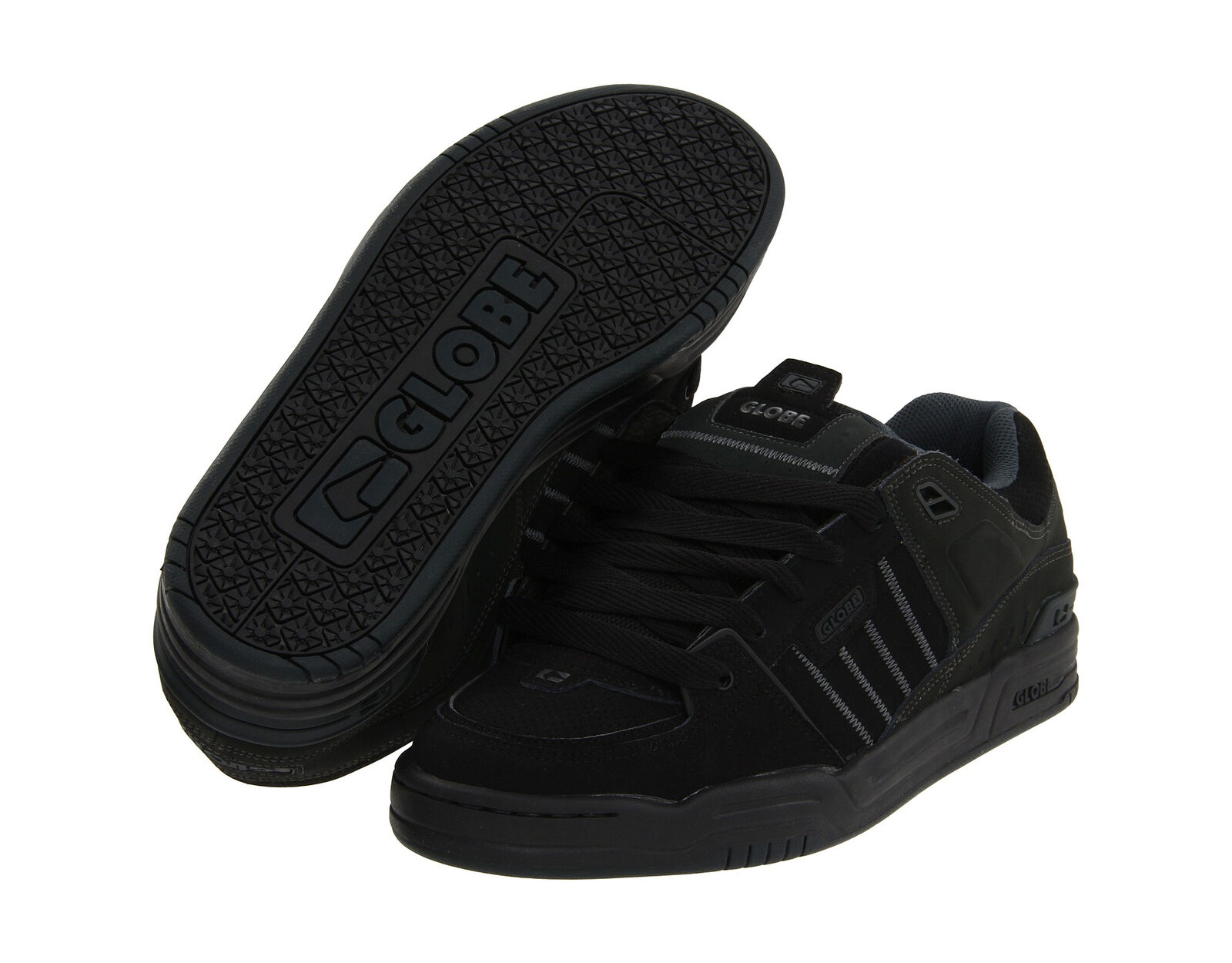 globe skate shoes