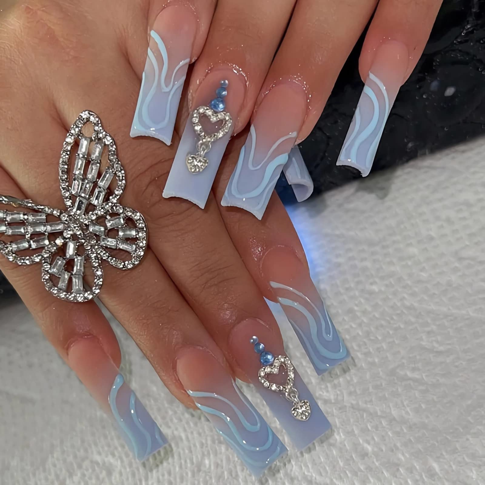 blue acrylic nails