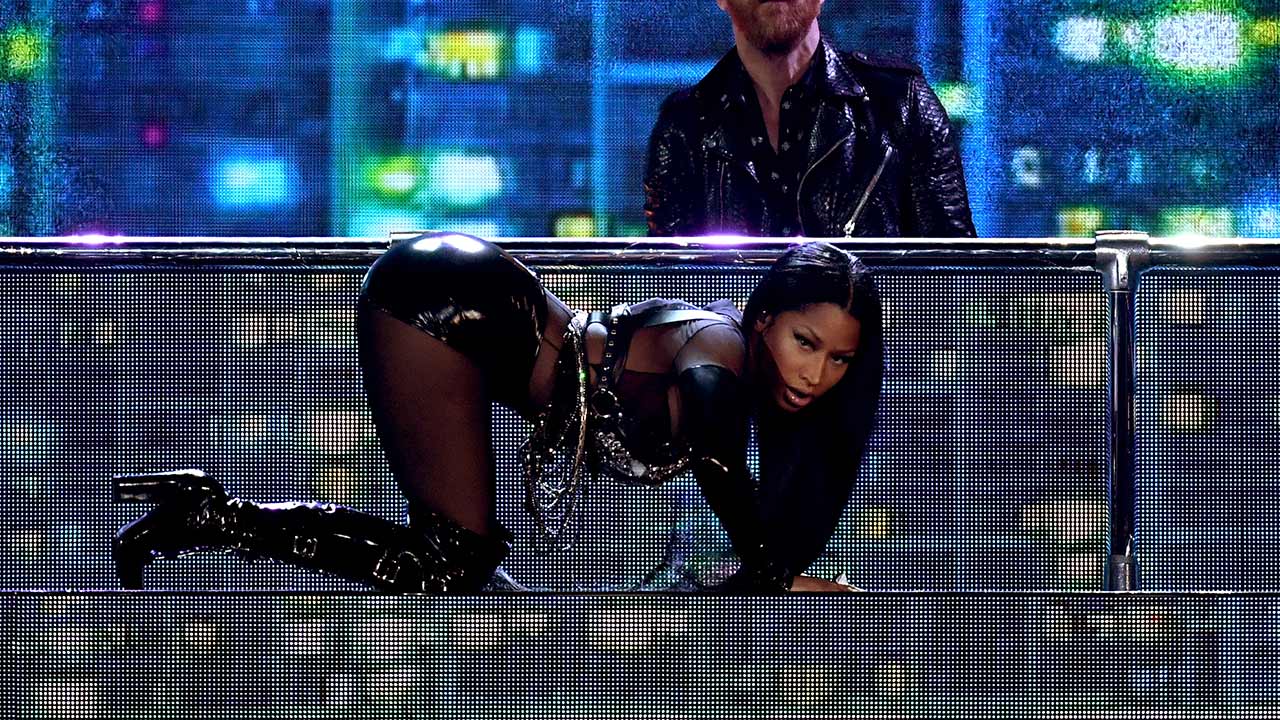 nicki minaj bbmas 2017 full performance