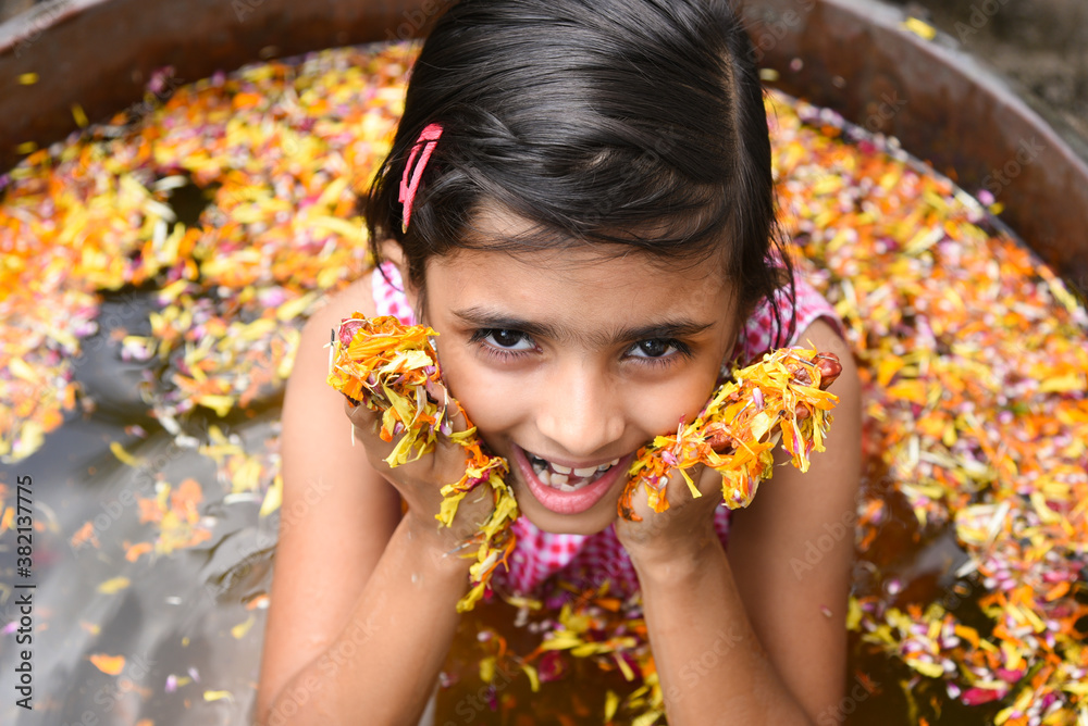 indian girl outdoor bath