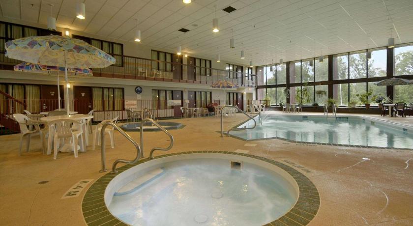 portage la prairie hotels