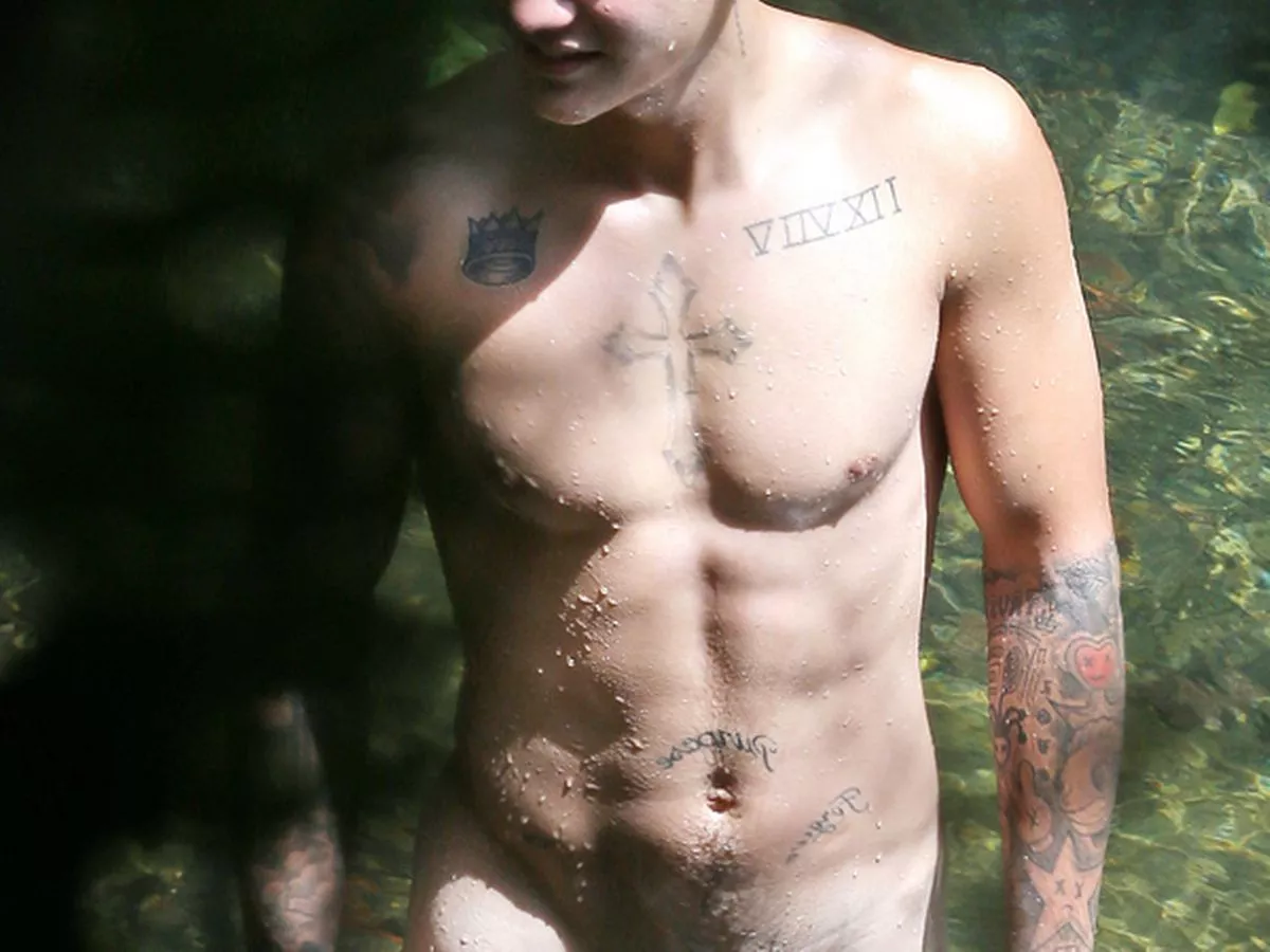 justin bieber nude