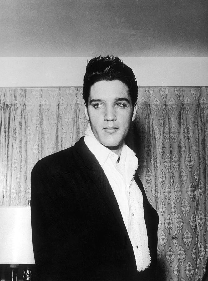 elvis presley photos 1960s