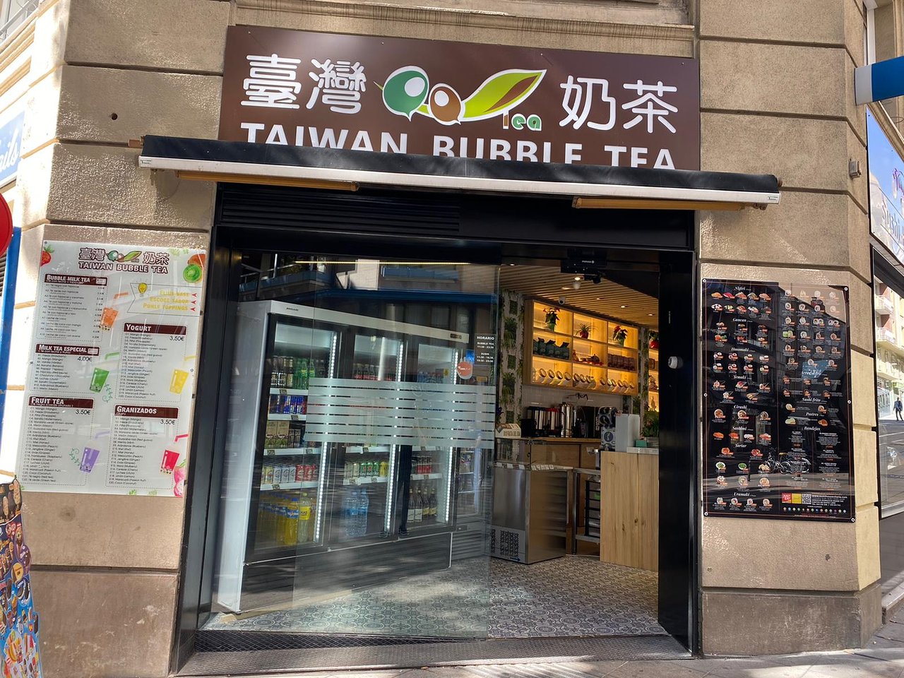 sushi house & taiwan bubble tea