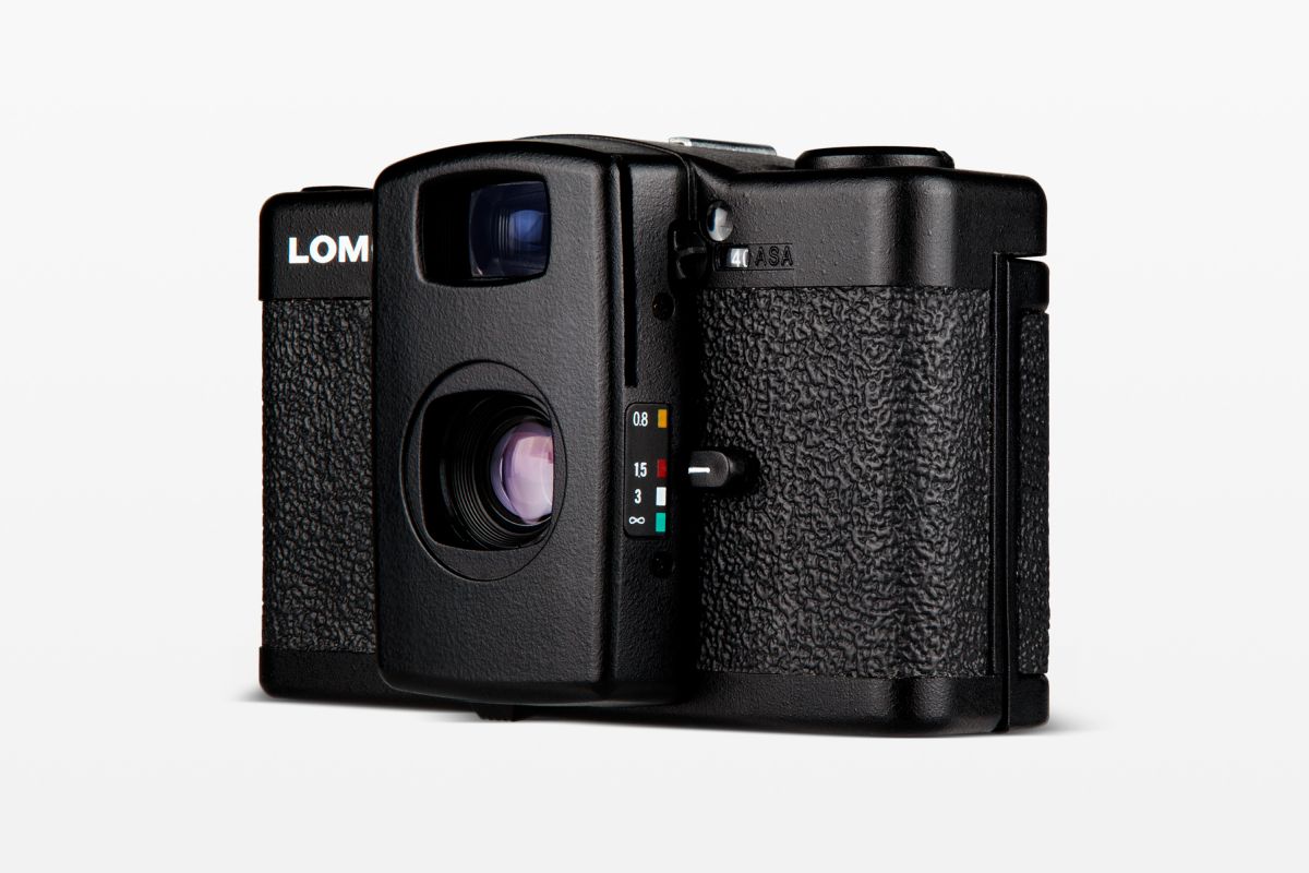 lomo compact