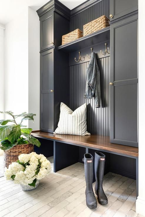 black mudroom bench