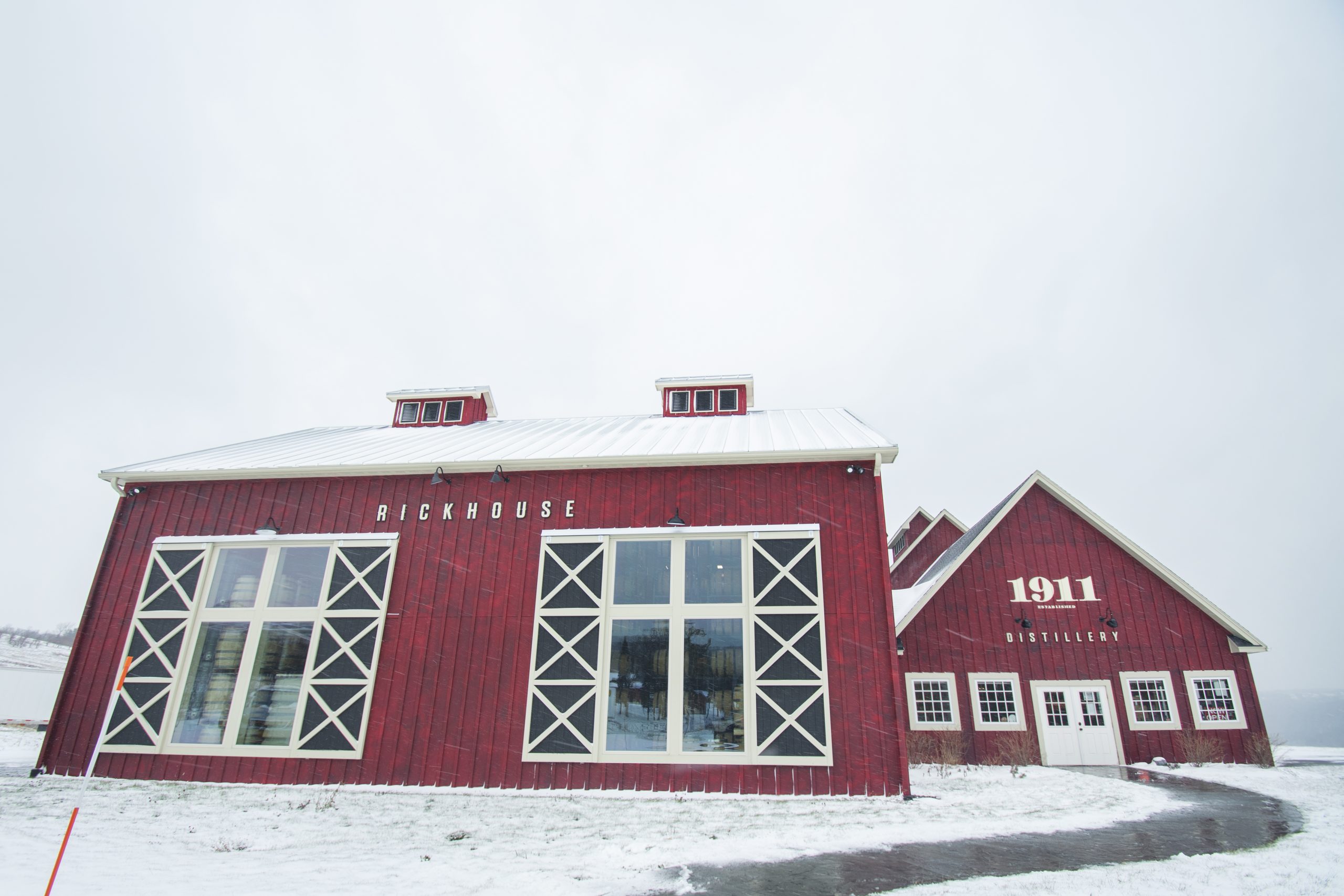 1911 established distillery photos