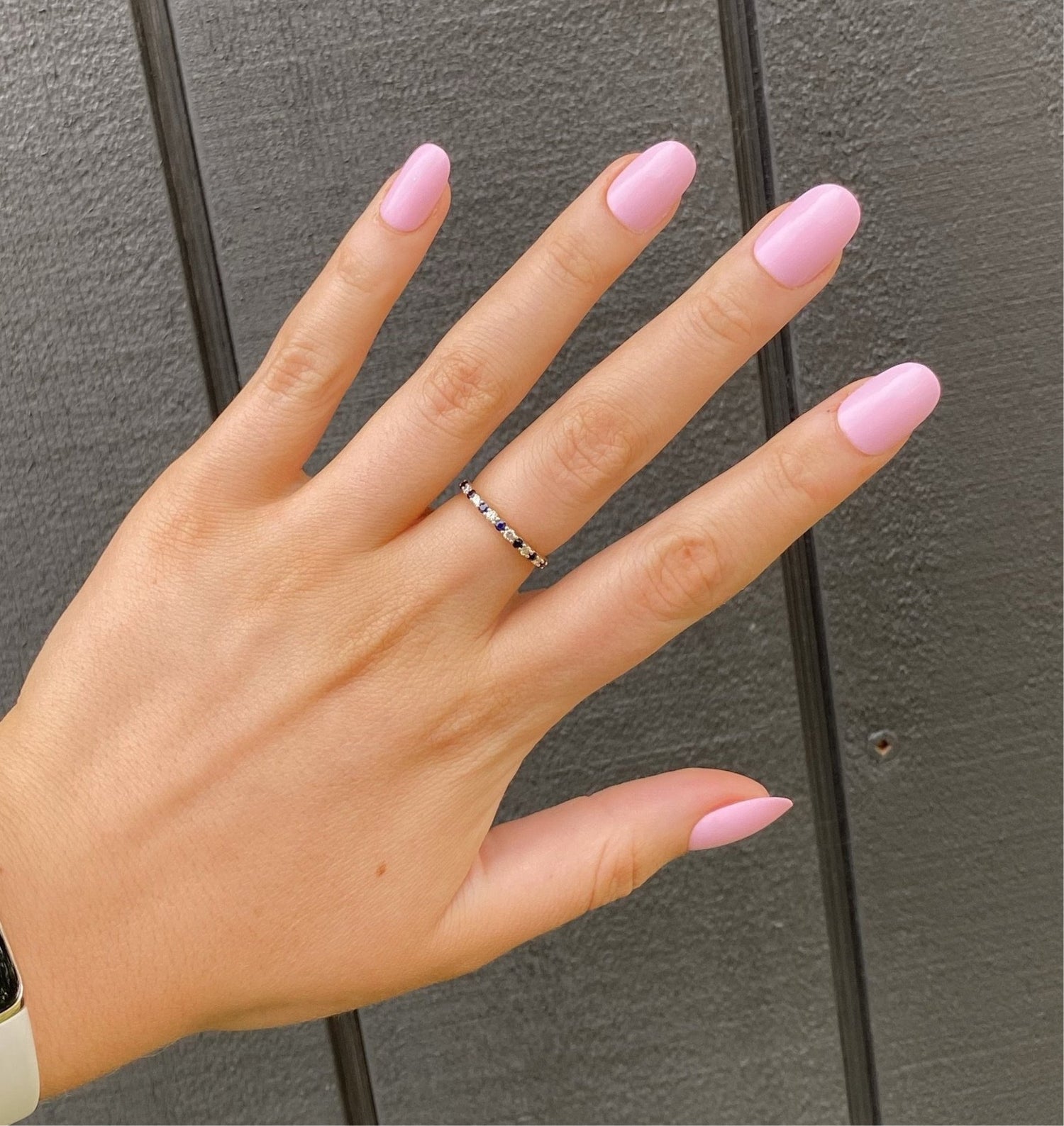 pink oval nails