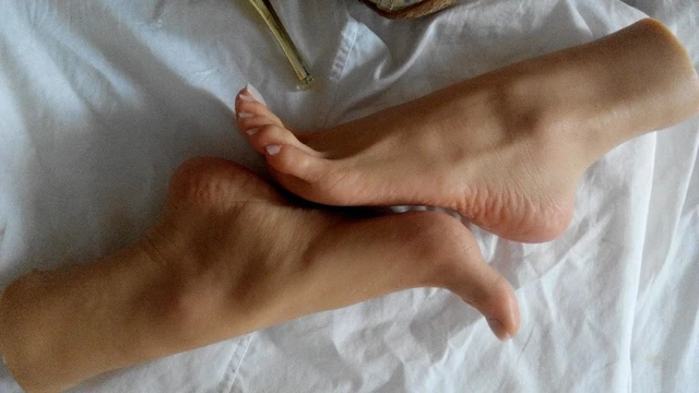 lesbian domination foot