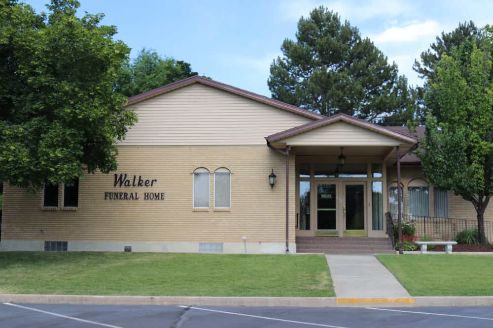 walker funeral home payson