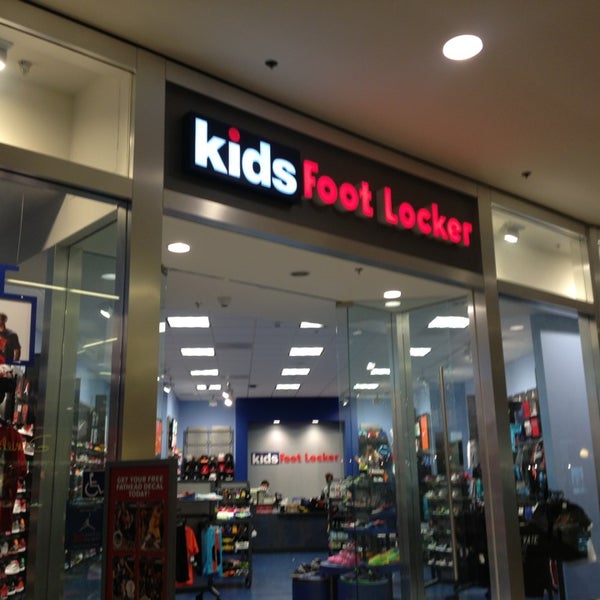 foot locker crenshaw mall