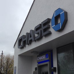 chase bank in chardon ohio