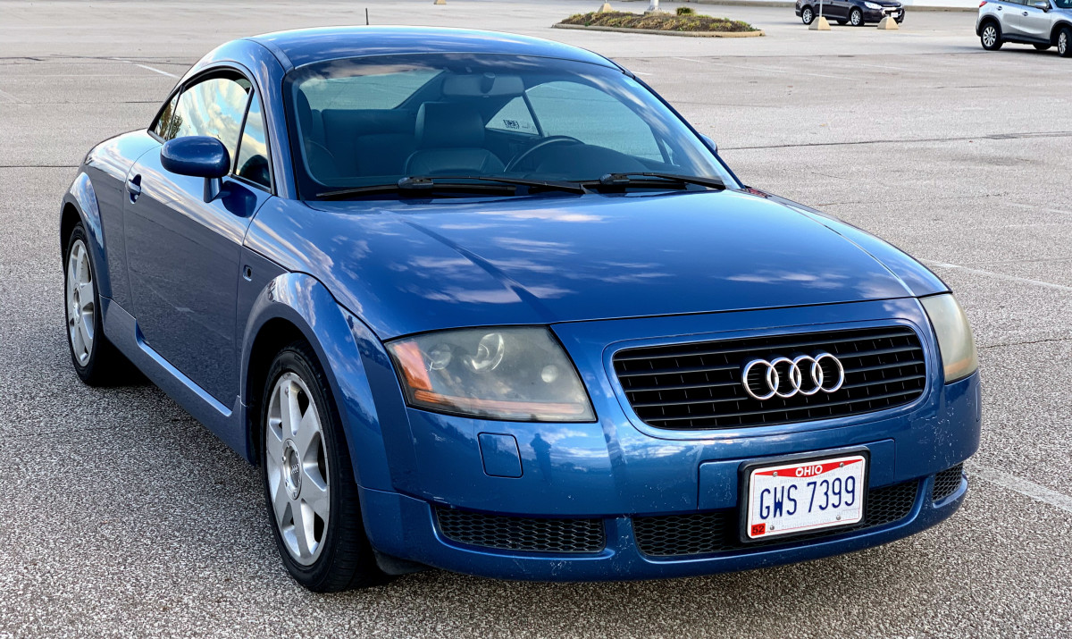 audi tt mk1 blue