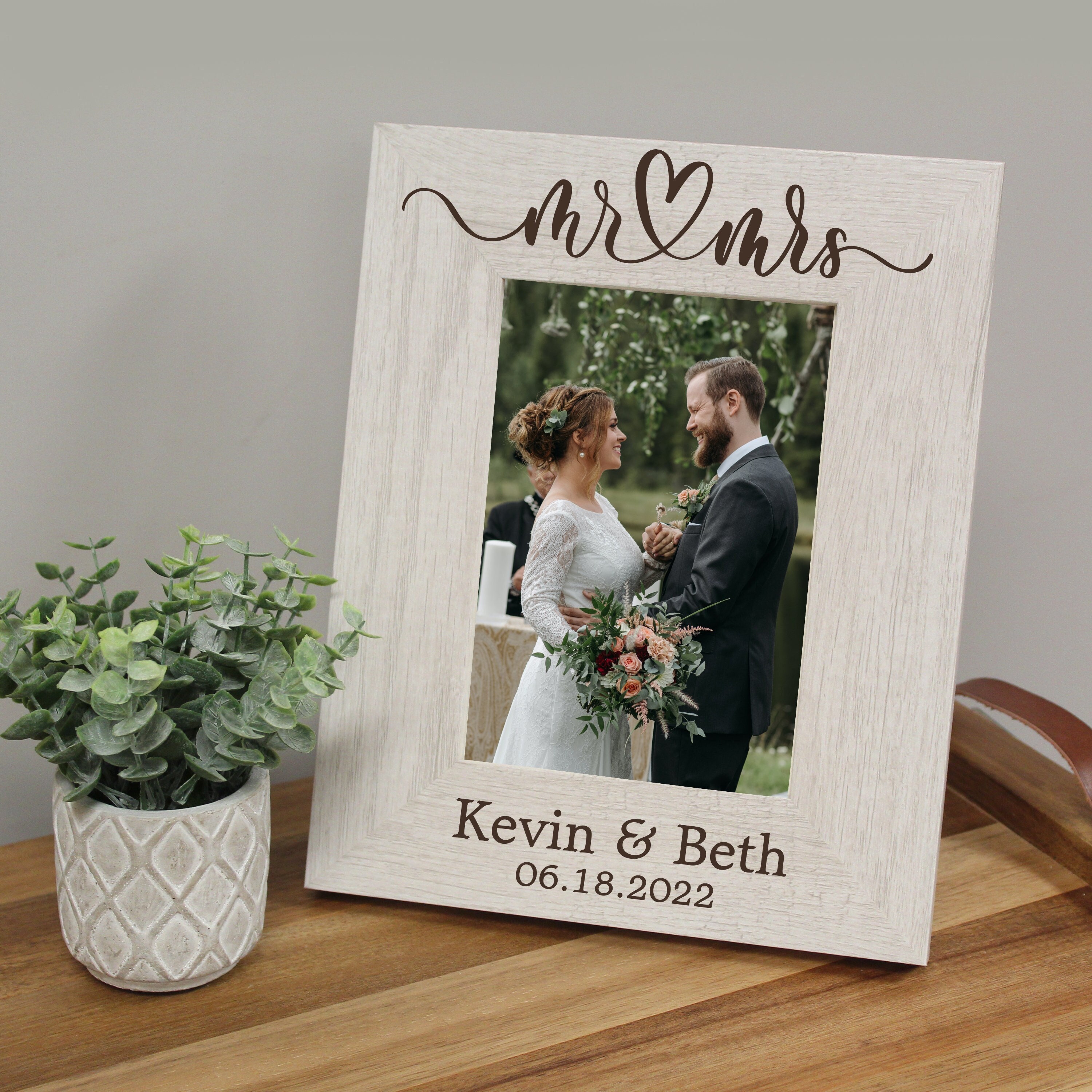 personalized wedding frames