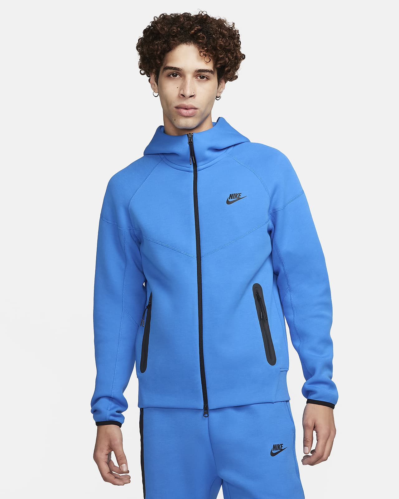 blue nike tech fleece