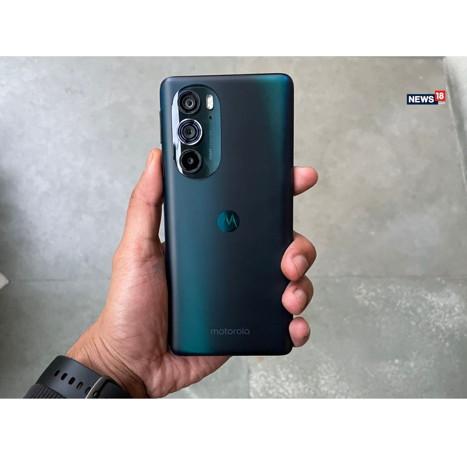 moto edge 30 price in india