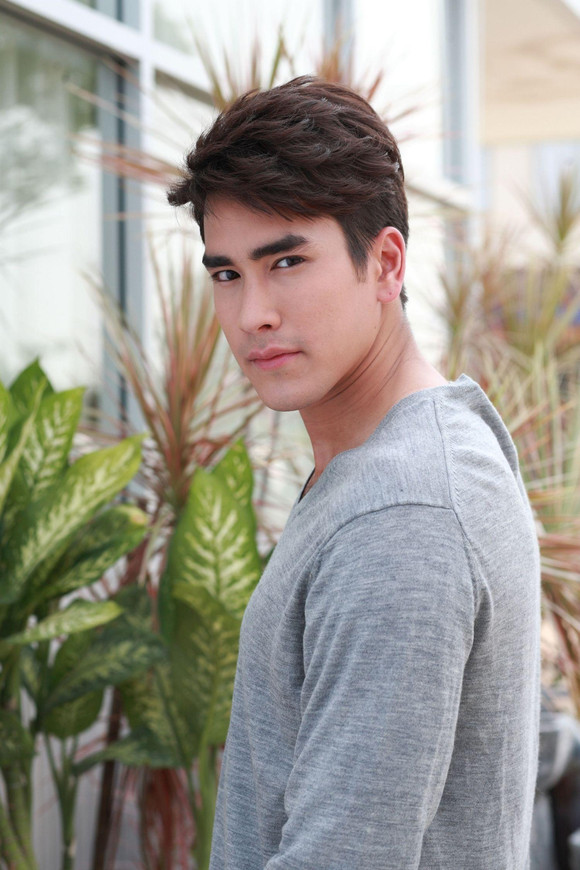 nadech kugimiya