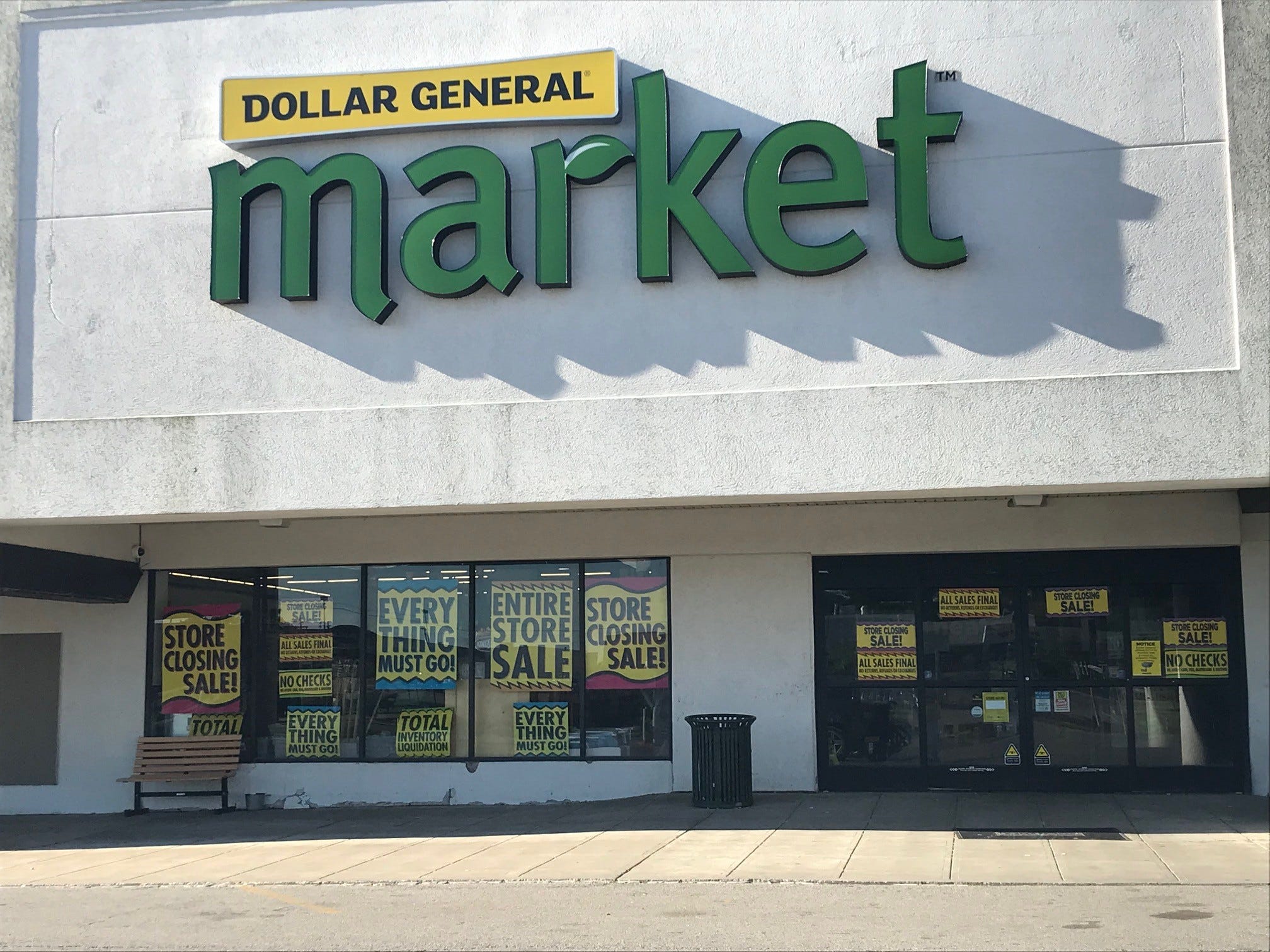 dollar general close