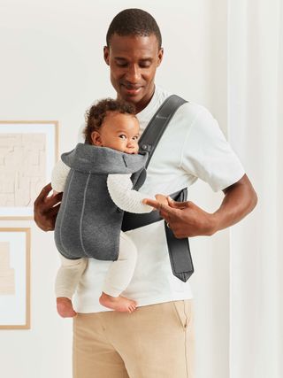 babybjorn carrier newborn