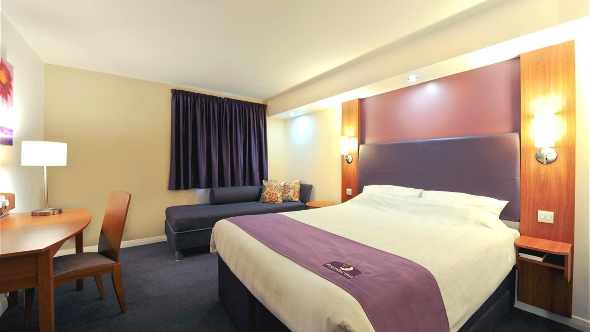 titanic premier inn