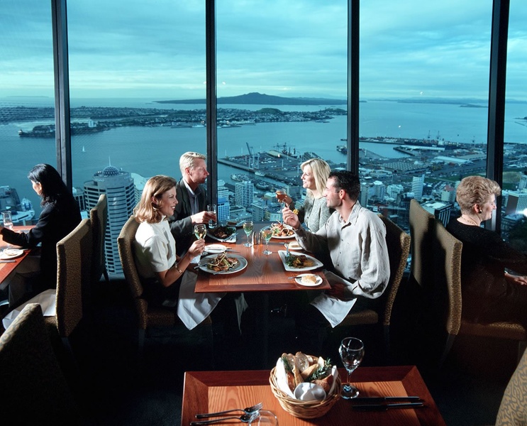 revolving restaurant auckland