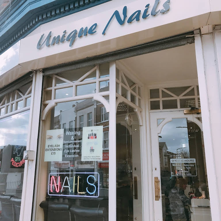 nail salon buckhurst hill