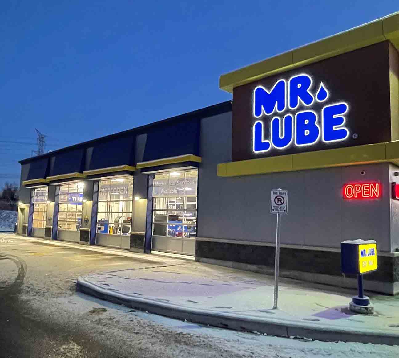 mr lube hours sunday