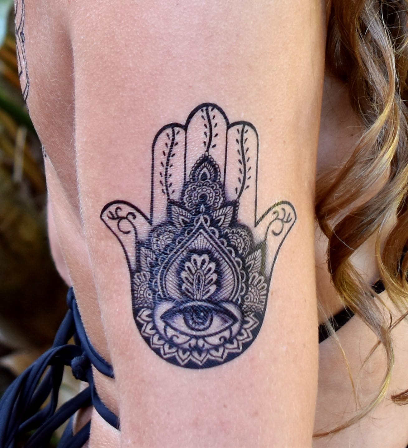 hamsa tattoo