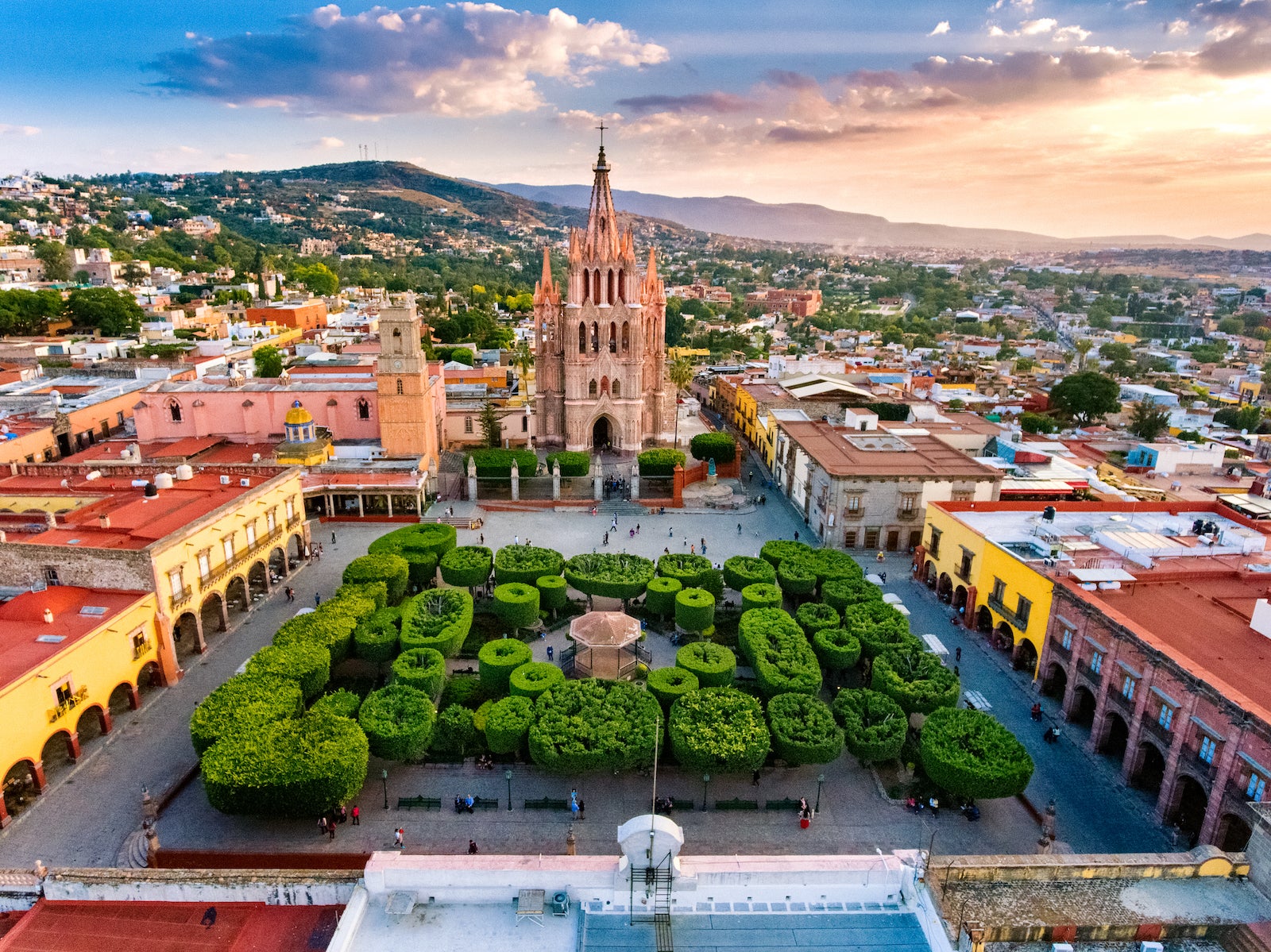 dfw to san miguel de allende