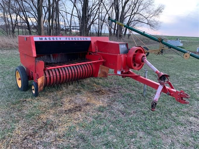 mf 124 baler