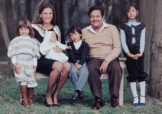 prem rawat family photo