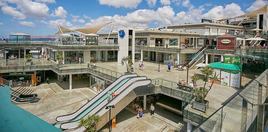 biosfera plaza shopping centre