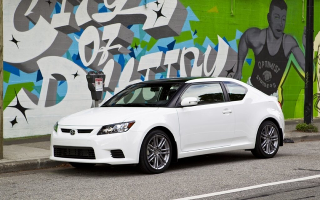 2011 scion tc coupe