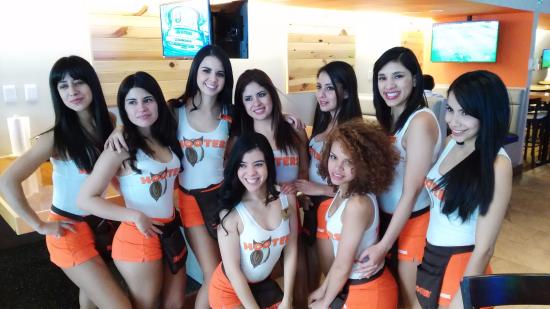 hooters mexico df