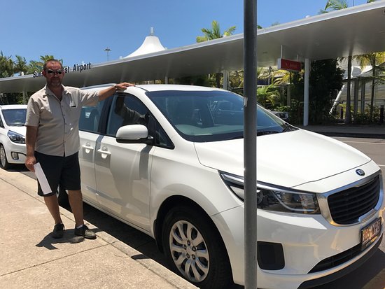 henrys airport transfers sunshine coast