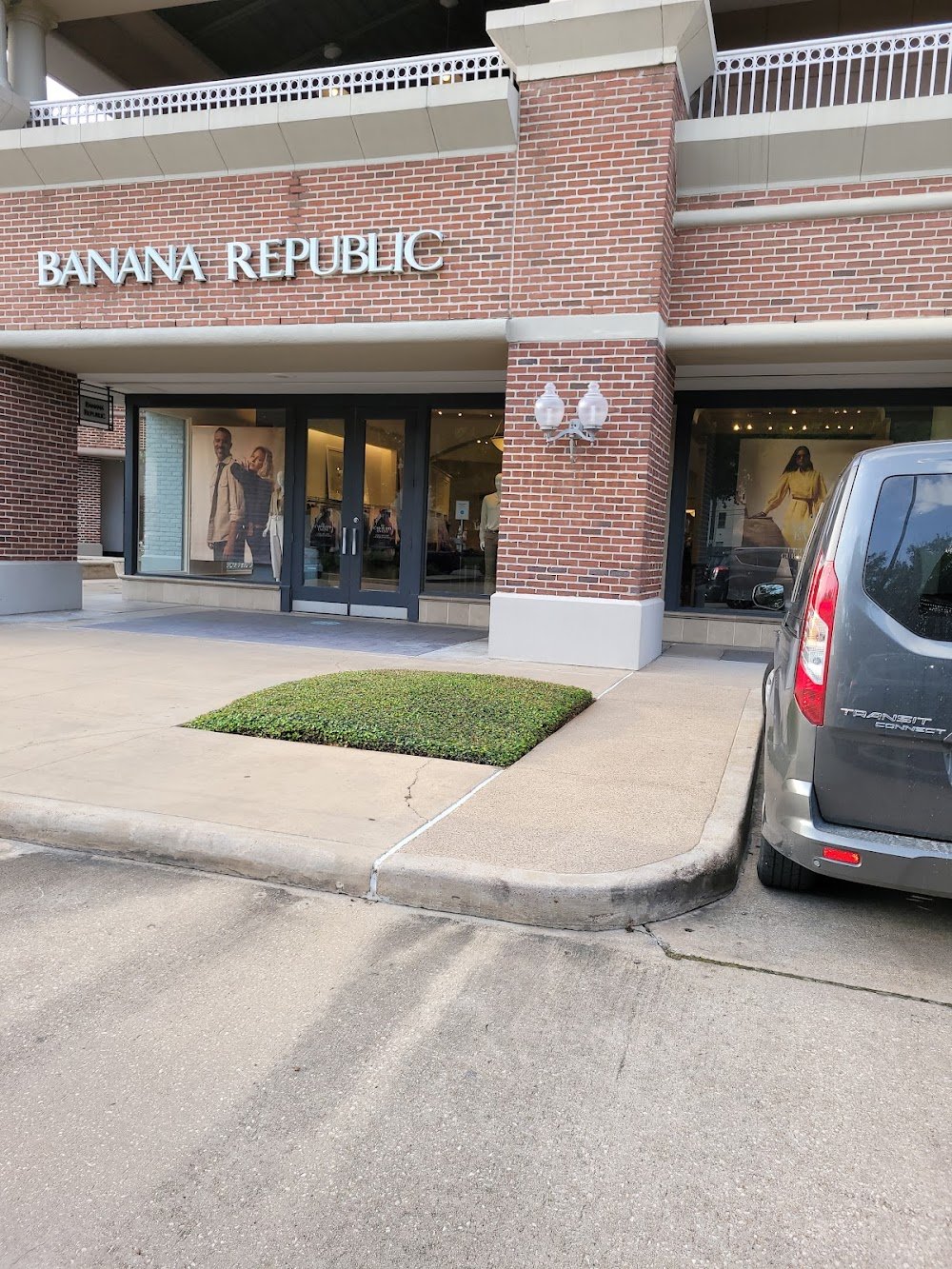 banana republic rice village