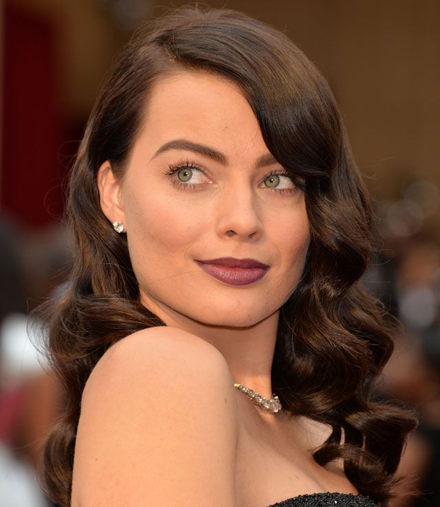 margot robbie brunette