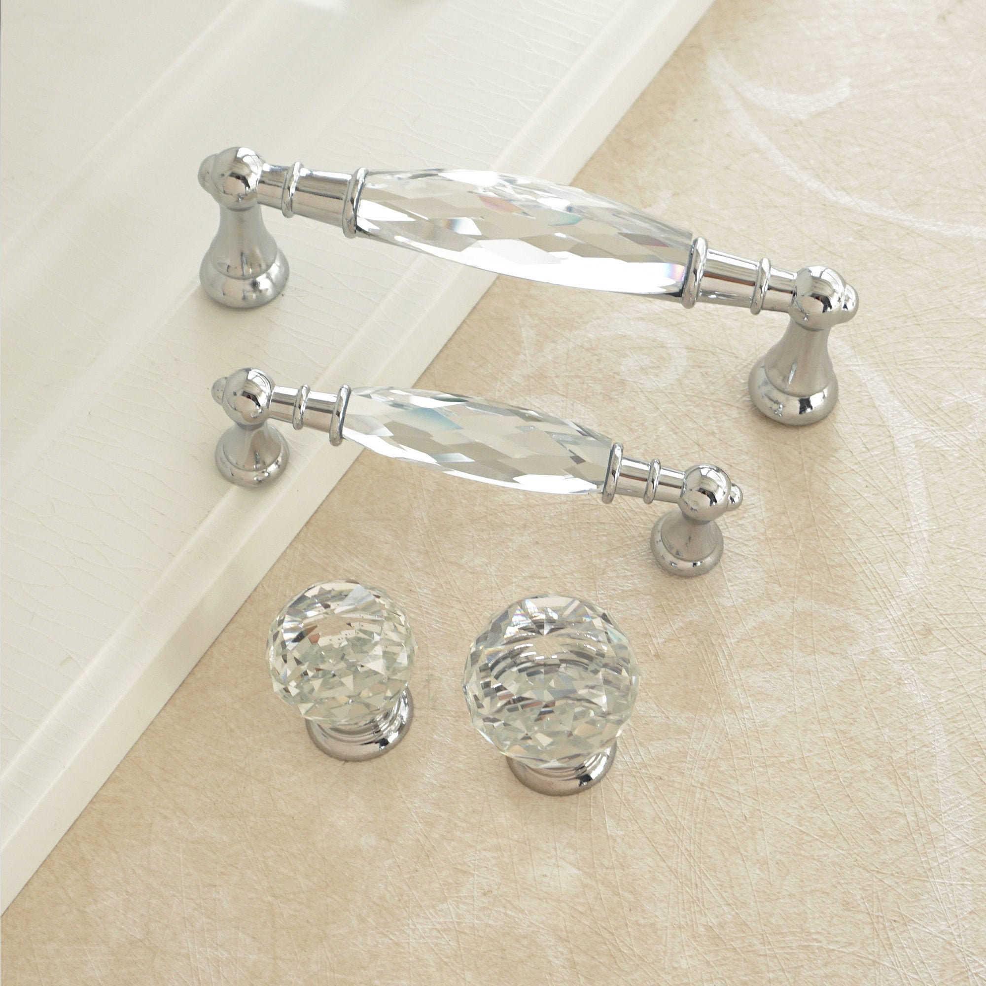 crystal drawer pull