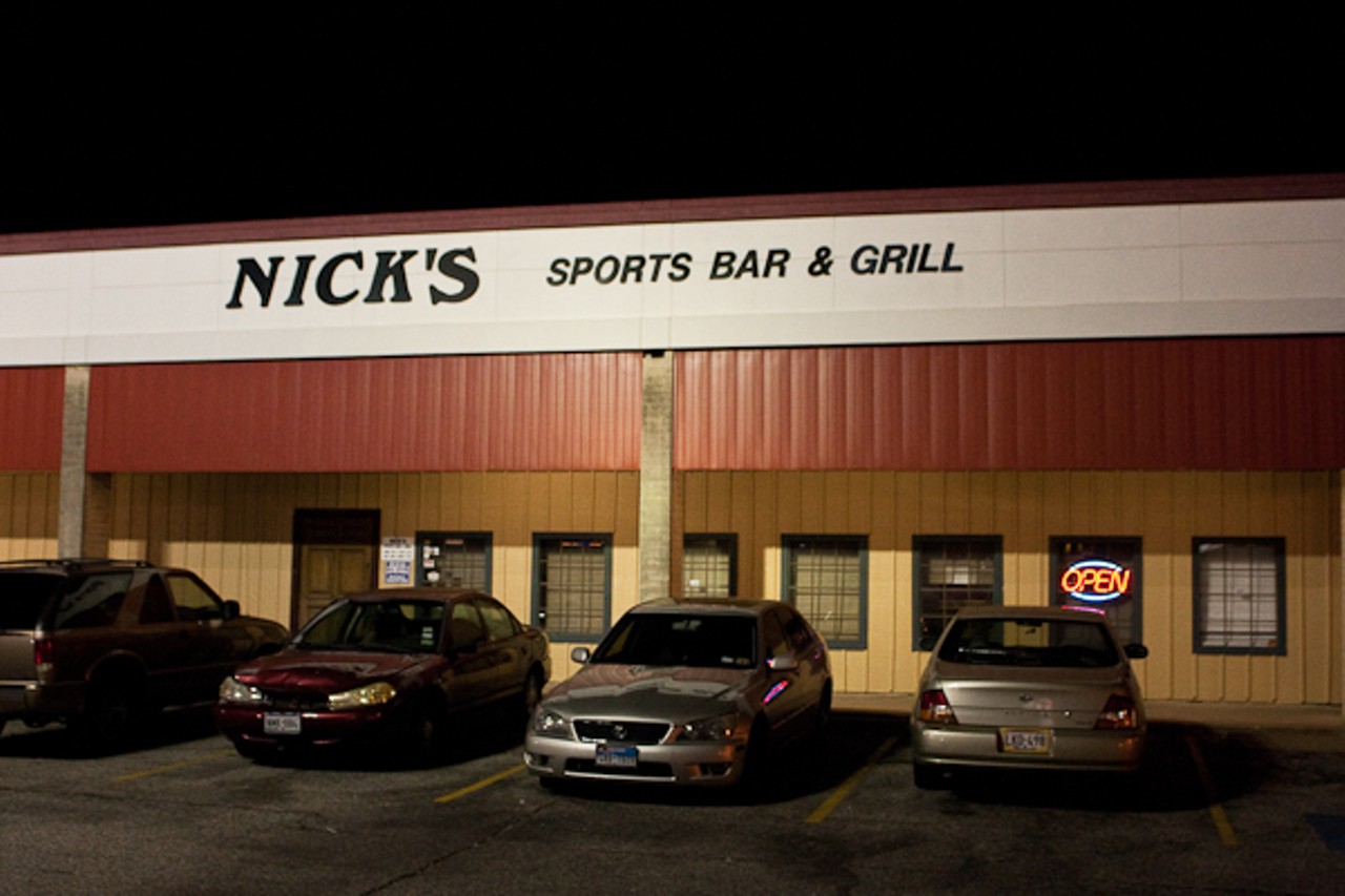 nicks grill & sportsbar