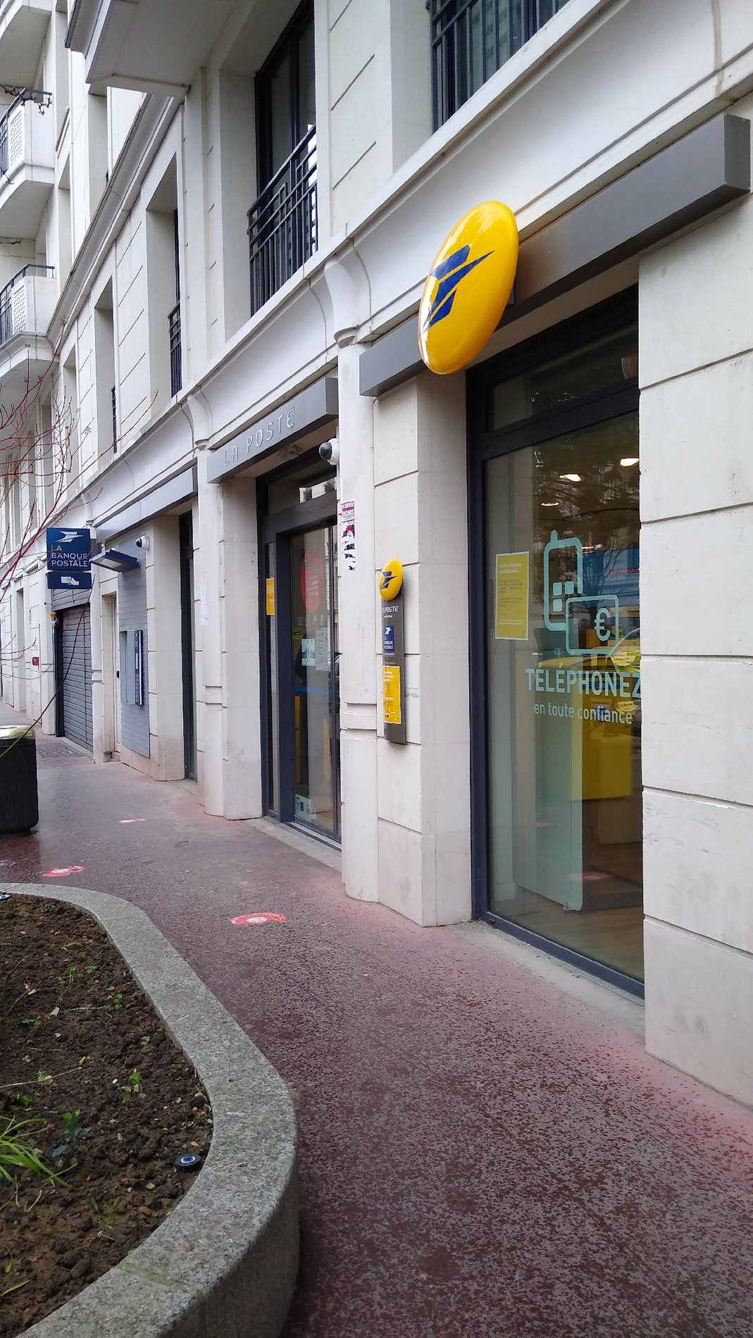 western union levallois perret