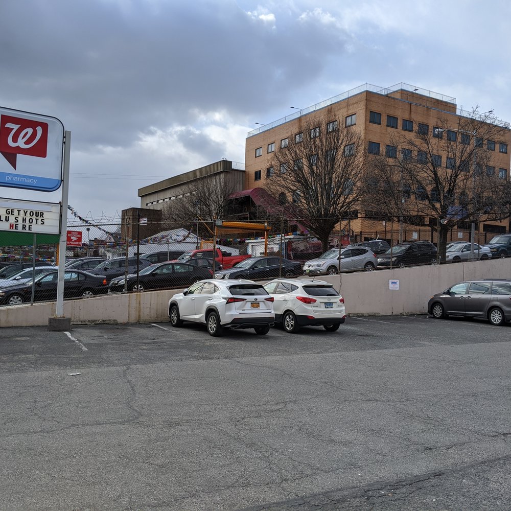 walgreens hollis queens