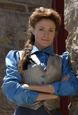 murdoch mysteries julia