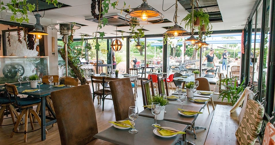 best restaurants in porto cristo