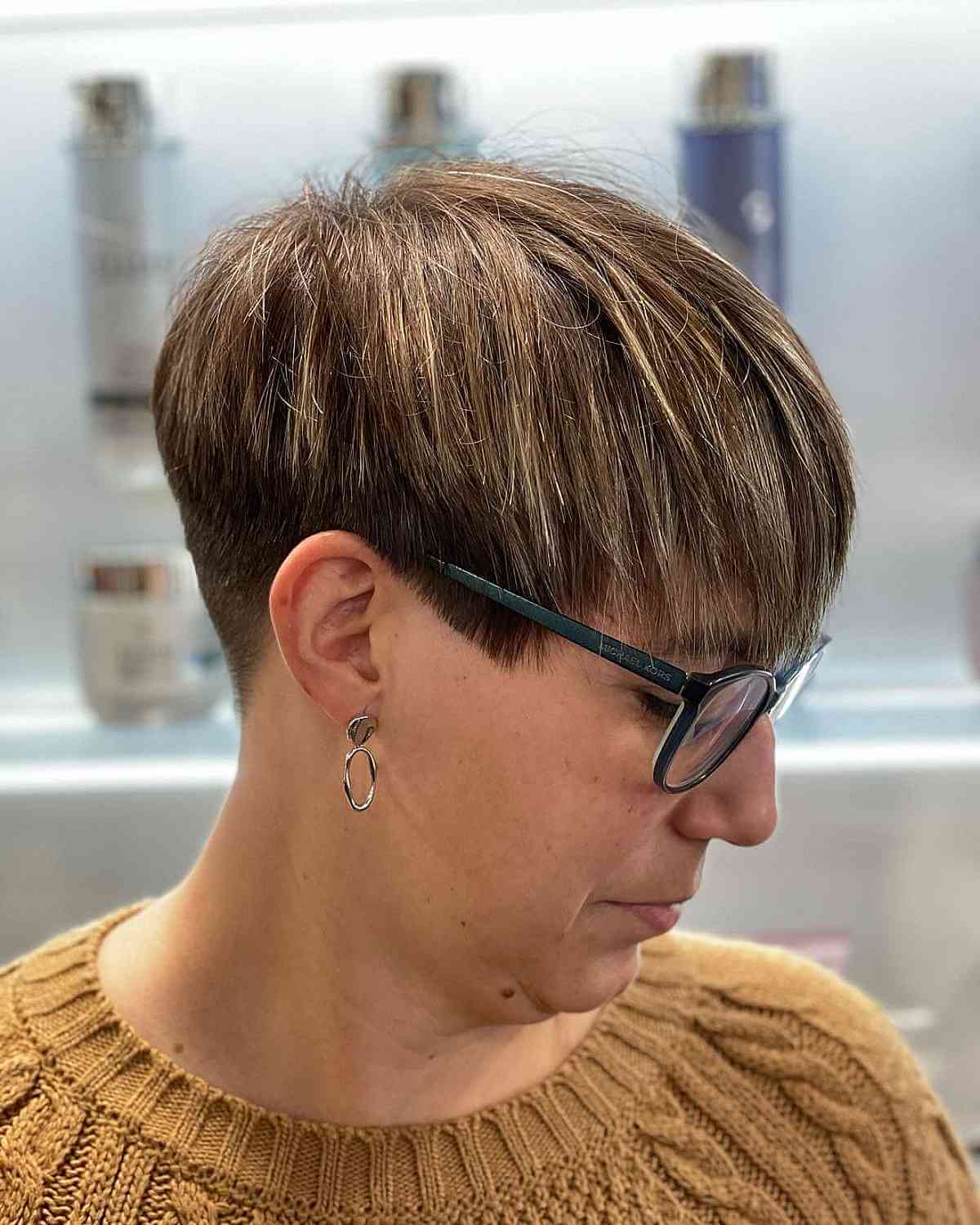 how to highlight very short pixie hair