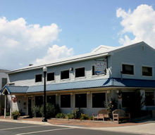 restaurants chincoteague virginia