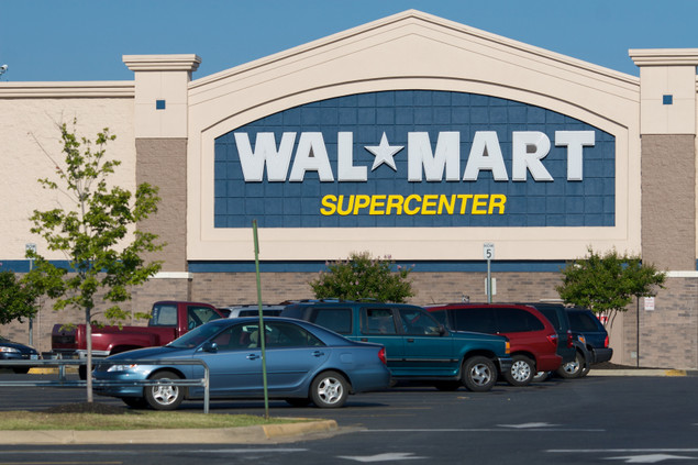 what time does the super walmart close