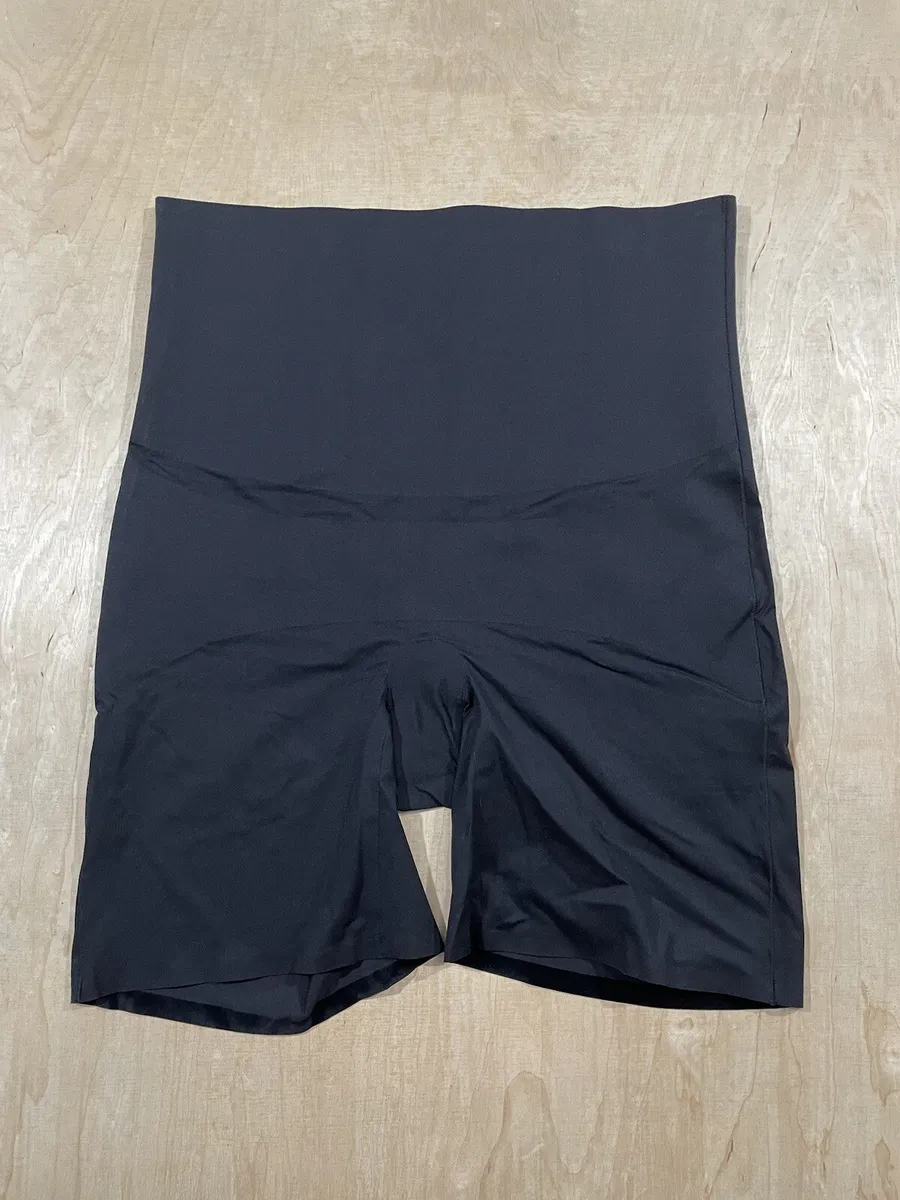 knix shaper shorts