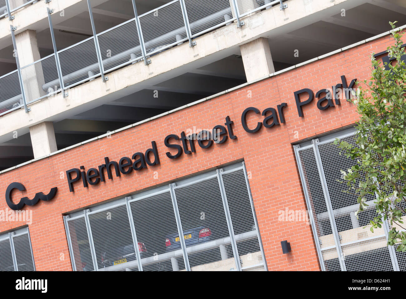 pierhead street car park