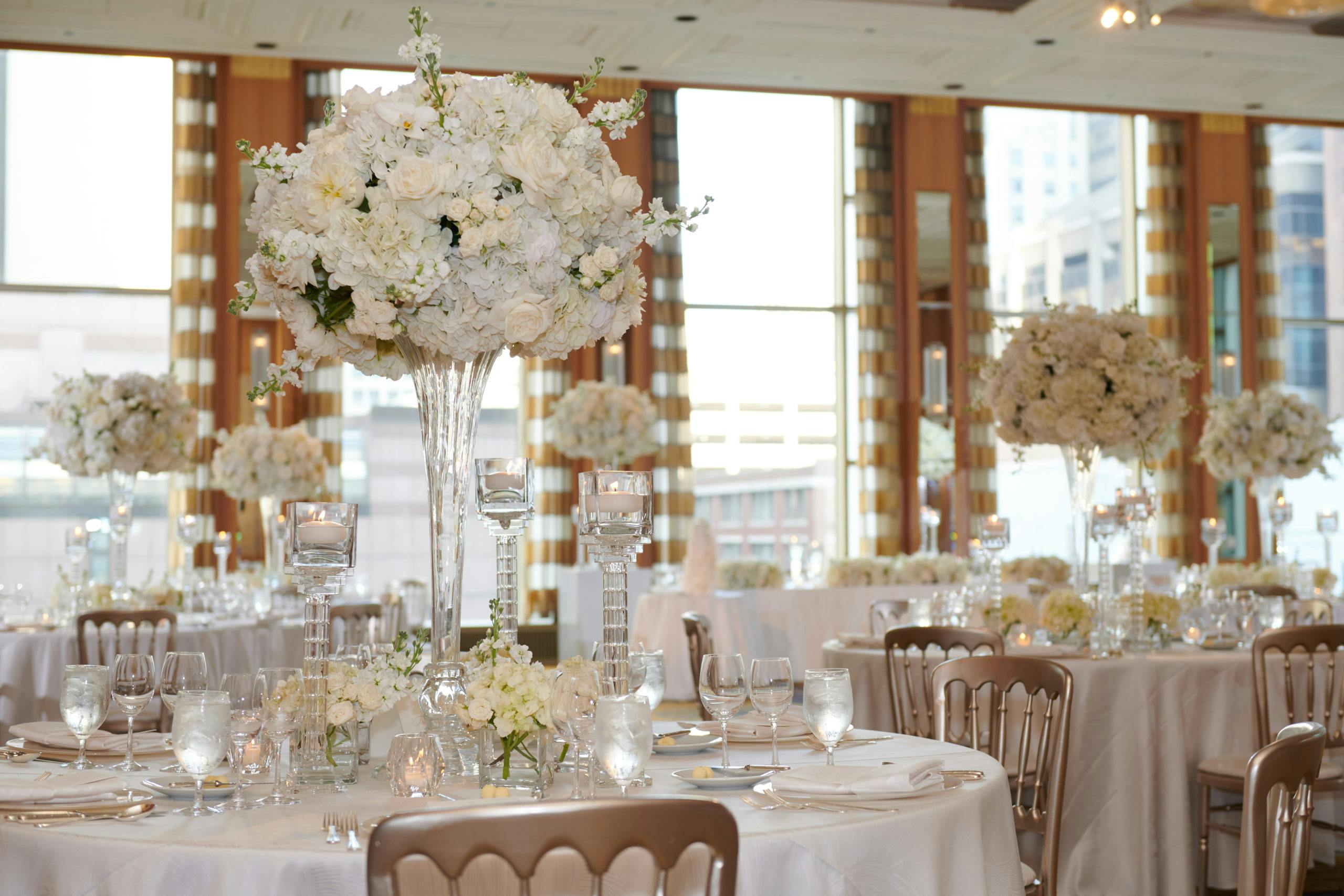 large centerpieces for weddings