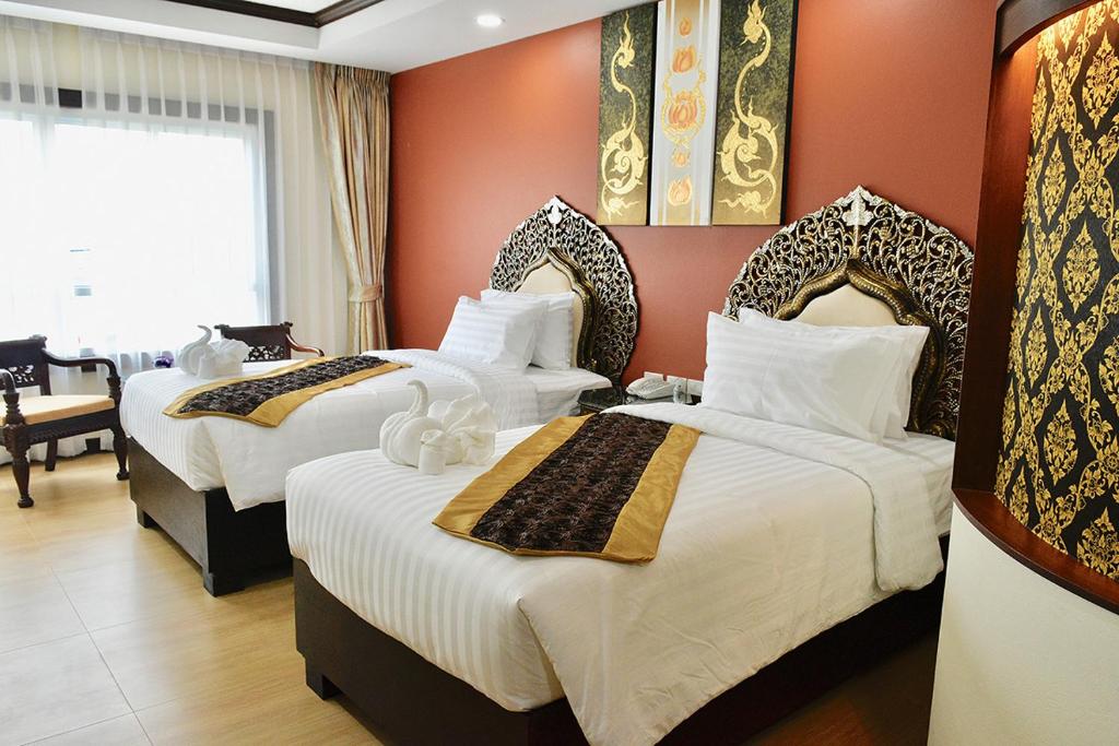 white boutique hotel chiang mai